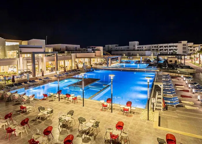Resort Amarina Abu Soma & Aquapark 5*