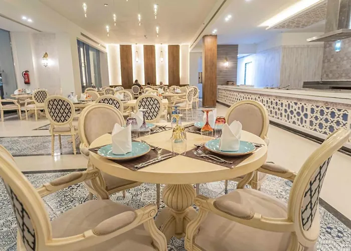 Amarina Abu Soma & Aquapark Resort 5*