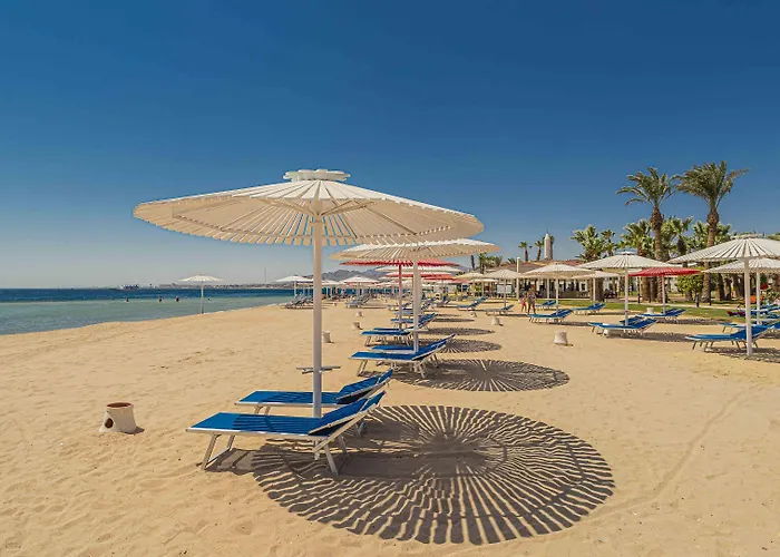 Amarina Abu Soma & Aquapark Resort 5*